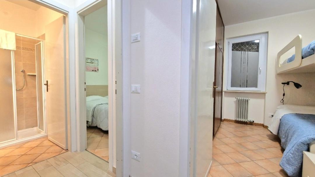 Chiara Pool Apartment 巴多利诺 外观 照片